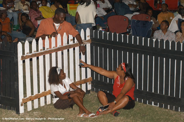 Audience & Venue - Air Jamaica Jazz & Blues Festival 2007 - The Art of Music - Thursday, January 26th - 10th Anniversary - The Aqueduct on Rose Hall - Air Jamaica Jazz & Blues Festival 2007 - The Art of Music - Tuesday, January 23 - Saturday, January 27, 2007, The Aqueduct on Rose Hall, Montego Bay, Jamaica - Negril Travel Guide, Negril Jamaica WI - http://www.negriltravelguide.com - info@negriltravelguide.com...!