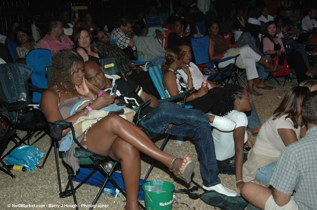 Audience & Venue - Air Jamaica Jazz & Blues Festival 2007 - The Art of Music - Thursday, January 26th - 10th Anniversary - The Aqueduct on Rose Hall - Air Jamaica Jazz & Blues Festival 2007 - The Art of Music - Tuesday, January 23 - Saturday, January 27, 2007, The Aqueduct on Rose Hall, Montego Bay, Jamaica - Negril Travel Guide, Negril Jamaica WI - http://www.negriltravelguide.com - info@negriltravelguide.com...!