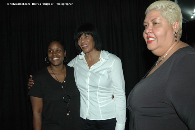 Portia Simpson-Miller, O.N.,M.P., Prime Minister of Jamaica - Aloun Ndombet - Assamba - Minister of Tourism, Entertainment and Culture - Carrole A. M. Guntley, C.D., J.P., Director General, Ministry of Tourism @ The Aqueduct on Rose Hall - Friday, January 26, 2007 - 10th Anniversary - Air Jamaica Jazz & Blues Festival 2007 - The Art of Music - Tuesday, January 23 - Saturday, January 27, 2007, The Aqueduct on Rose Hall, Montego Bay, Jamaica - Negril Travel Guide, Negril Jamaica WI - http://www.negriltravelguide.com - info@negriltravelguide.com...!