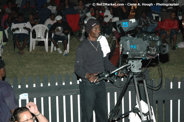 Venue & Audience - Air Jamaica Jazz & Blues Festival 2007 - The Art of Music -  Thursday, January 25th - 10th Anniversary - Air Jamaica Jazz & Blues Festival 2007 - The Art of Music - Tuesday, January 23 - Saturday, January 27, 2007, The Aqueduct on Rose Hall, Montego Bay, Jamaica - Negril Travel Guide, Negril Jamaica WI - http://www.negriltravelguide.com - info@negriltravelguide.com...!