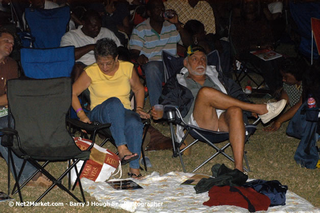 Venue & Audience - Air Jamaica Jazz & Blues Festival 2007 - The Art of Music -  Thursday, January 25th - 10th Anniversary - Air Jamaica Jazz & Blues Festival 2007 - The Art of Music - Tuesday, January 23 - Saturday, January 27, 2007, The Aqueduct on Rose Hall, Montego Bay, Jamaica - Negril Travel Guide, Negril Jamaica WI - http://www.negriltravelguide.com - info@negriltravelguide.com...!