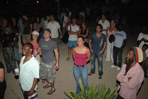 Culture - Culture's last Jamaican Concert - Money Cologne Promotions in Association with Bourbon Beach Presents Summer Splash - Monday, August 7, 2006 - Negril Travel Guide, Negril Jamaica WI - http://www.negriltravelguide.com - info@negriltravelguide.com...!