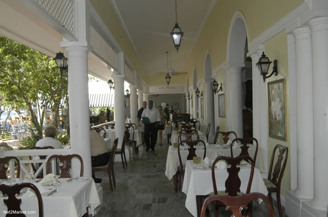 CHA / Caribbean MarketPlace Press Lunch & Briefing at Seagrapes Restaurant, Half Moon - Caribbean MarketPlace 2005 by the Caribbean Hotel Association - Negril Travel Guide, Negril Jamaica WI - http://www.negriltravelguide.com - info@negriltravelguide.com...!