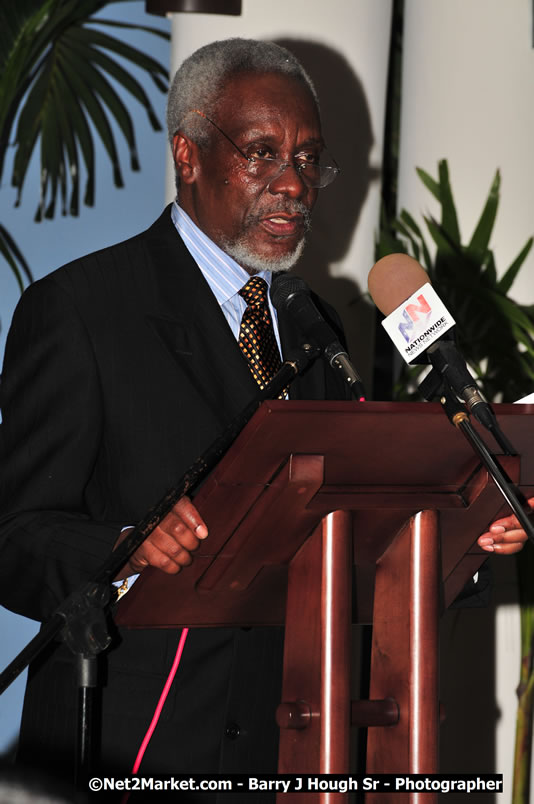 Bird of Paradise Awards & Gala @ Grand Palladium Resort & Spa [Fiesta] - Saturday, August 9, 2008 - Guest Honouree The Most Honourable P.J. Patterson ON, PC, QC - Hanover Homecoming Foundation LTD Jamaica - Wherever you roam ... Hanover bids you ... come HOME - Sunday, August 3 to Saturday, August 9, 2008 - Hanover Jamaica - Photographs by Net2Market.com - Barry J. Hough Sr. Photojournalist/Photograper - Photographs taken with a Nikon D300 - Negril Travel Guide, Negril Jamaica WI - http://www.negriltravelguide.com - info@negriltravelguide.com...!