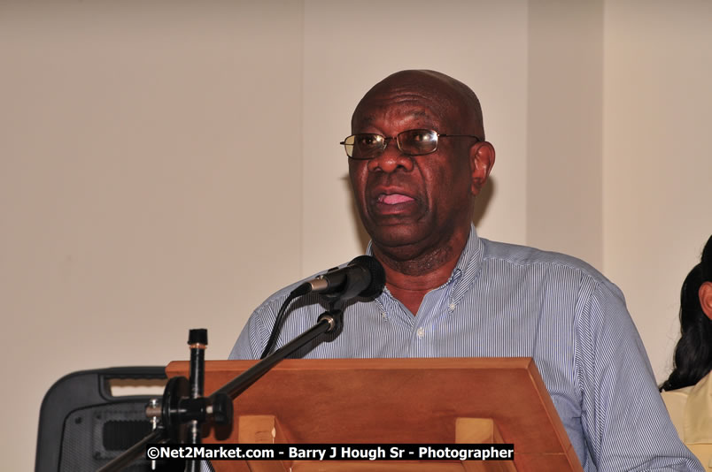 Investment & Business Forum - Brand Jamaica @ Grand Palladium Resort & Spa [Fiesta] - Friday, August 8, 2008 - Hanover Homecoming Foundation LTD Jamaica - Wherever you roam ... Hanover bids you ... come HOME - Sunday, August 3 to Saturday, August 9, 2008 - Hanover Jamaica - Photographs by Net2Market.com - Barry J. Hough Sr. Photojournalist/Photograper - Photographs taken with a Nikon D300 - Negril Travel Guide, Negril Jamaica WI - http://www.negriltravelguide.com - info@negriltravelguide.com...!