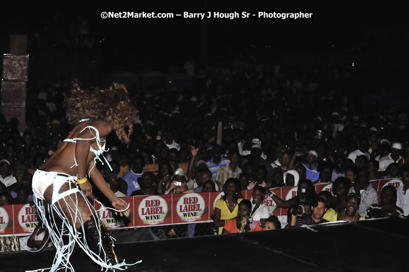 International Dancehall Queen Competition - Big Head Promotions Presents the Red Label Wine Dancehall Queen Competition - Saturday, July 26, 2008 @ Pier One, Montego Bay, Jamaica W.I. - Photographs by Net2Market.com - Barry J. Hough Sr. Photojournalist/Photograper - Photographs taken with a Nikon D300 - Negril Travel Guide, Negril Jamaica WI - http://www.negriltravelguide.com - info@negriltravelguide.com...!