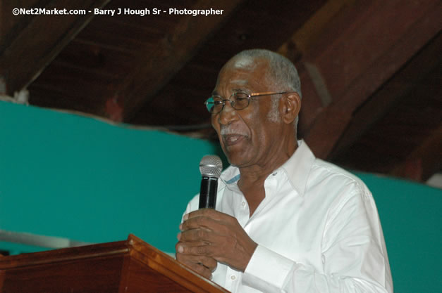 JUTA Tours Negril Chapter Annual Meeting - Clive Gordon Re-Elected as President, May 30, 2007, Negril Hills Golf Course, Sheffield, Westmoreland, Jamaica, W.I.  - Photographs by Net2Market.com - Negril Travel Guide, Negril Jamaica WI - http://www.negriltravelguide.com - info@negriltravelguide.com...!