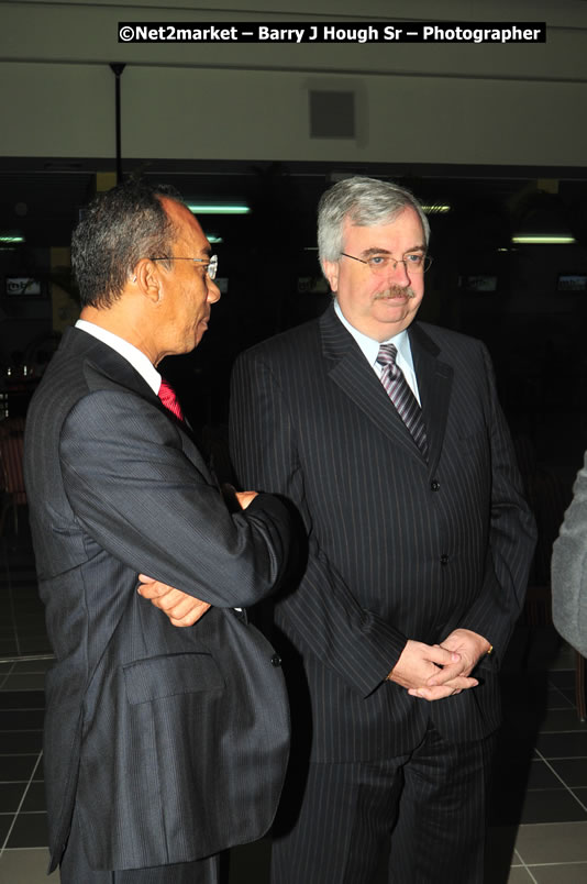 The Unveiling Of The Commemorative Plaque By The Honourable Prime Minister, Orette Bruce Golding, MP, And Their Majesties, King Juan Carlos I And Queen Sofia Of Spain - On Wednesday, February 18, 2009, Marking The Completion Of The Expansion Of Sangster International Airport, Venue at Sangster International Airport, Montego Bay, St James, Jamaica - Wednesday, February 18, 2009 - Photographs by Net2Market.com - Barry J. Hough Sr, Photographer/Photojournalist - Negril Travel Guide, Negril Jamaica WI - http://www.negriltravelguide.com - info@negriltravelguide.com...!