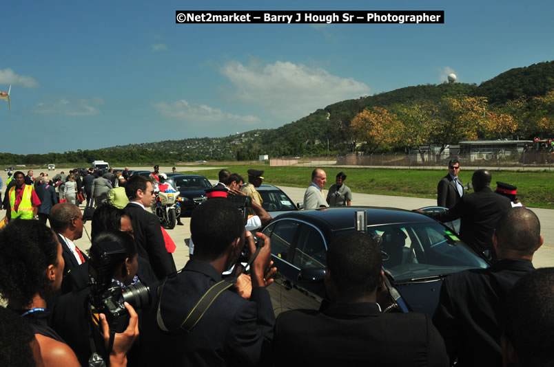 The Unveiling Of The Commemorative Plaque By The Honourable Prime Minister, Orette Bruce Golding, MP, And Their Majesties, King Juan Carlos I And Queen Sofia Of Spain - On Wednesday, February 18, 2009, Marking The Completion Of The Expansion Of Sangster International Airport, Venue at Sangster International Airport, Montego Bay, St James, Jamaica - Wednesday, February 18, 2009 - Photographs by Net2Market.com - Barry J. Hough Sr, Photographer/Photojournalist - Negril Travel Guide, Negril Jamaica WI - http://www.negriltravelguide.com - info@negriltravelguide.com...!