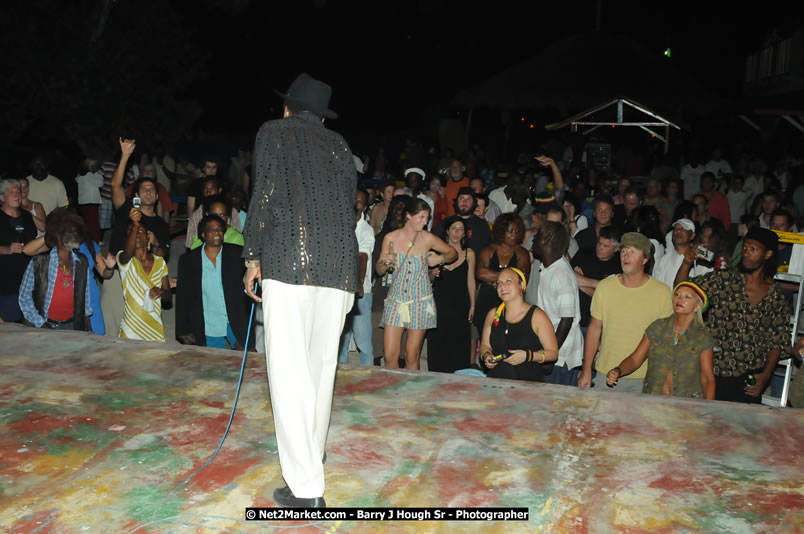 Leroy Sibbles and Gregory Isaacs at Bourbon Beach - Monday, February 11, 2008 - Bourbon Beach, Norman Manley Boulevard, Negril, Westmoreland, Jamaica W.I. - Photographs by Net2Market.com - Barry J. Hough Sr, Photographer - Negril Travel Guide, Negril Jamaica WI - http://www.negriltravelguide.com - info@negriltravelguide.com...!