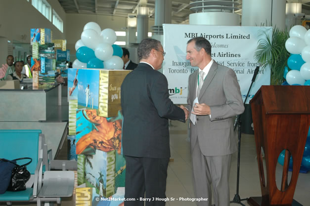 MBJ Airports Limited Welcomes WestJet Airlines - Inaugural Scheduled Service From Toronto Pearsons International Airport - Monday, December 10, 2007 - Sangster International Airport - MBJ Airports Limited, Montego Bay, Jamaica W.I. - Photographs by Net2Market.com - Barry J. Hough Sr, Photographer - Negril Travel Guide, Negril Jamaica WI - http://www.negriltravelguide.com - info@negriltravelguide.com...!