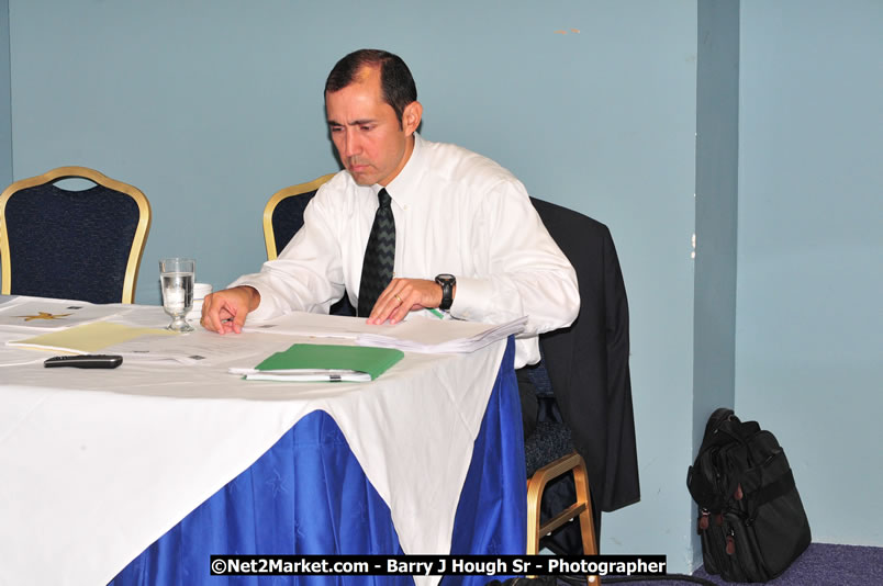 MBJ Airports Limited Welcomes Participants for 2008 ACI [Airports Council International] Airport Operations Seminar @ The Iberostar Hotel - Wednesday - Saturday, October 23 - 25, 2008 - MBJ Airports Limited, Montego Bay, St James, Jamaica - Photographs by Net2Market.com - Barry J. Hough Sr. Photojournalist/Photograper - Photographs taken with a Nikon D300 - Negril Travel Guide, Negril Jamaica WI - http://www.negriltravelguide.com - info@negriltravelguide.com...!