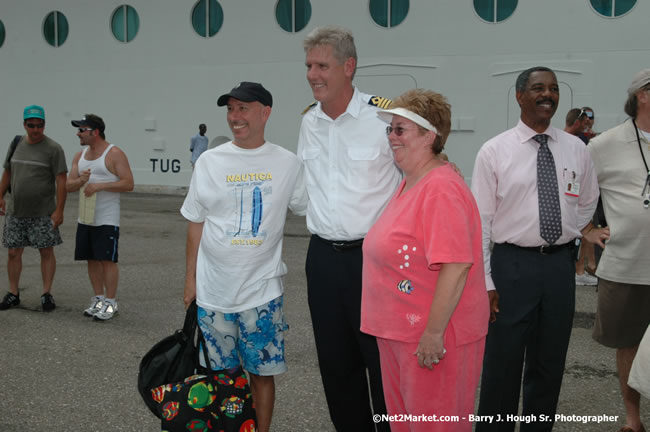 MS Freedom Of The Seas [Royal Caribbean International's - Newest Vessel] Plaques &amp; Keys Ceremony in order to commemorate its first arrival at the Port Montego Bay Photos - Negril Travel Guide, Negril Jamaica WI - http://www.negriltravelguide.com - info@negriltravelguide.com...!