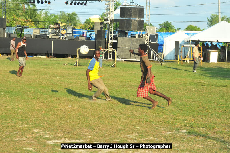 Marley Magic Traffic Jam - Celebrity Football @ Spring Break - Saturday, March 21, 2009 - Also Featuring: Kelley, Capleton, Junior Reid, Spragga Benz, Wayne Marshall, Munga, Romaine Virgo,Embee, Bango Herman, Flava K, Whisky Baggio, Andrew and Wadda Blood, Black Am I, Packa, Venue at Waz Beach, Norman Manley Boulevard, Negril Westmoreland, Jamaica - Saturday, March 21, 2009 - Photographs by Net2Market.com - Barry J. Hough Sr, Photographer/Photojournalist - Negril Travel Guide, Negril Jamaica WI - http://www.negriltravelguide.com - info@negriltravelguide.com...!