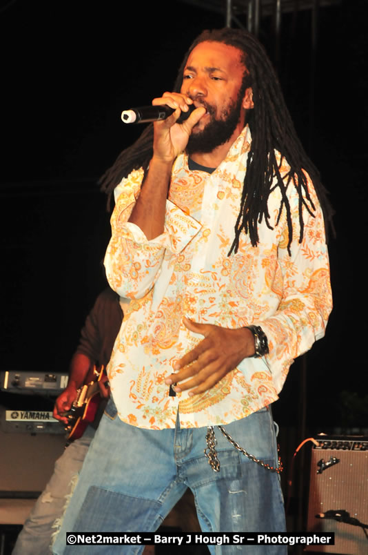 Marley Magic Traffic Jam - Concert @ Spring Break - Saturday, March 21, 2009 - Also Featuring: Kelley, Capleton, Junior Reid, Spragga Benz, Wayne Marshall, Munga, Romaine Virgo,Embee, Bango Herman, Flava K, Whisky Baggio, Andrew and Wadda Blood, Black Am I, Packa, Venue at Waz Beach, Norman Manley Boulevard, Negril Westmoreland, Jamaica - Saturday, March 21, 2009 - Photographs by Net2Market.com - Barry J. Hough Sr, Photographer/Photojournalist - Negril Travel Guide, Negril Jamaica WI - http://www.negriltravelguide.com - info@negriltravelguide.com...!