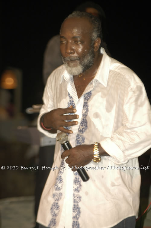 Freddy McGregor - Live In Concert @ Negril Escape Resort and Spa, One Love Drive, West End, Negril, Westmoreland, Jamaica W.I. - Photographs by Net2Market.com - Barry J. Hough Sr, Photographer/Photojournalist - Negril Travel Guide, Negril Jamaica WI - http://www.negriltravelguide.com - info@negriltravelguide.com...!