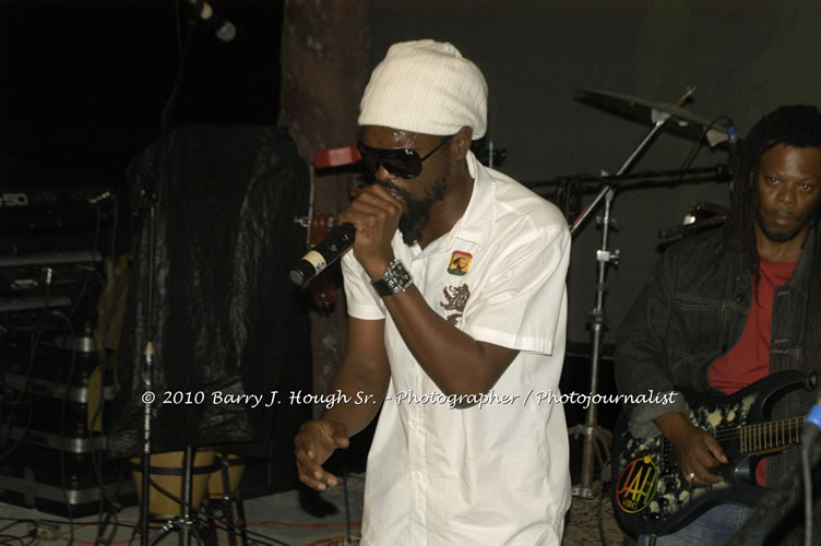 JAH Cure - Live In Concert @ Negril Escape Resort and Spa, December 15, 2009, One Love Drive, West End, Negril, Westmoreland, Jamaica W.I. - Photographs by Net2Market.com - Barry J. Hough Sr, Photographer/Photojournalist - Negril Travel Guide, Negril Jamaica WI - http://www.negriltravelguide.com - info@negriltravelguide.com...!