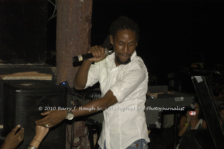 JAH Cure - Live In Concert @ Negril Escape Resort and Spa, December 15, 2009, One Love Drive, West End, Negril, Westmoreland, Jamaica W.I. - Photographs by Net2Market.com - Barry J. Hough Sr, Photographer/Photojournalist - Negril Travel Guide, Negril Jamaica WI - http://www.negriltravelguide.com - info@negriltravelguide.com...!