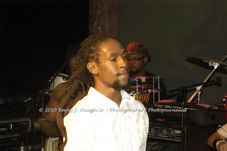 JAH Cure - Live In Concert @ Negril Escape Resort and Spa, December 15, 2009, One Love Drive, West End, Negril, Westmoreland, Jamaica W.I. - Photographs by Net2Market.com - Barry J. Hough Sr, Photographer/Photojournalist - Negril Travel Guide, Negril Jamaica WI - http://www.negriltravelguide.com - info@negriltravelguide.com...!