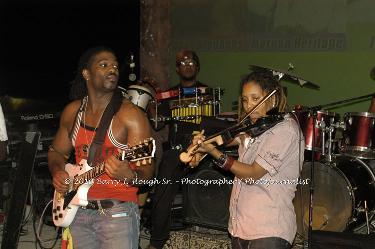 JAH Cure - Live In Concert @ Negril Escape Resort and Spa, December 15, 2009, One Love Drive, West End, Negril, Westmoreland, Jamaica W.I. - Photographs by Net2Market.com - Barry J. Hough Sr, Photographer/Photojournalist - Negril Travel Guide, Negril Jamaica WI - http://www.negriltravelguide.com - info@negriltravelguide.com...!