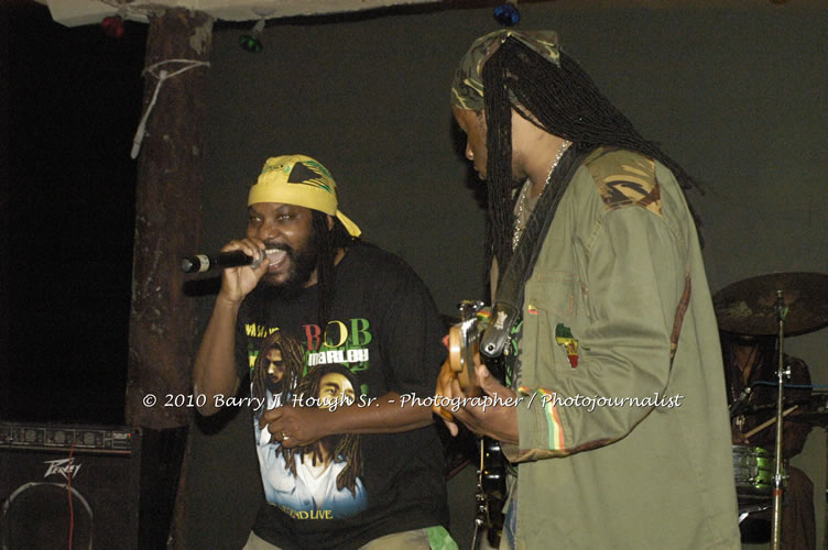 Marcia Griffiths & Edge Michael - Live In Concert - One Love Reggae Concert Series 09/10 @ Negril Escape Resort and Spa, December 29, 2009, One Love Drive, West End, Negril, Westmoreland, Jamaica W.I. - Photographs by Net2Market.com - Barry J. Hough Sr, Photographer/Photojournalist - Negril Travel Guide, Negril Jamaica WI - http://www.negriltravelguide.com - info@negriltravelguide.com...!