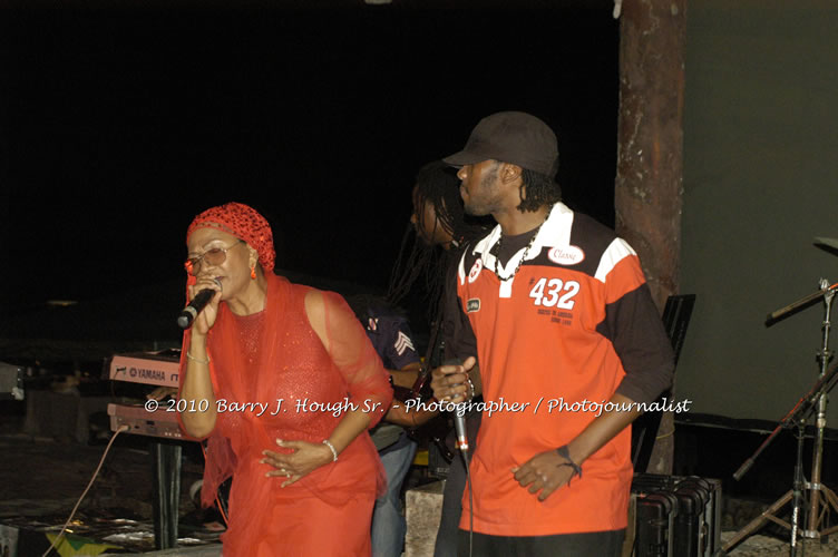 Marcia Griffiths & Edge Michael - Live In Concert - One Love Reggae Concert Series 09/10 @ Negril Escape Resort and Spa, December 29, 2009, One Love Drive, West End, Negril, Westmoreland, Jamaica W.I. - Photographs by Net2Market.com - Barry J. Hough Sr, Photographer/Photojournalist - Negril Travel Guide, Negril Jamaica WI - http://www.negriltravelguide.com - info@negriltravelguide.com...!