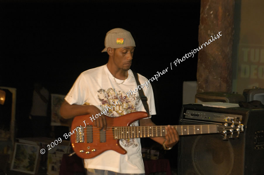  Sanchez - Live in Concert - at the One Love Reggae Concert Series 09/10 @ Negril Escape Resort & Spa - Also Featuring: Timmi Burrell and Justice Merchant- Backing Band Roots Warrior - DJ Gemini - MC Oliver Cargill, Negril Escape Resort & Spa, One Love Drive, West End, Negril, Westmoreland, Jamaica W.I. - Tuesday, November 24, 2009 - Photographs by Net2Market.com - Barry J. Hough Sr, Photographer / Photojournalist - Photos taken with a Nikon D70, D100, or D300 - Negril Travel Guide, Negril Jamaica WI - http://www.negriltravelguide.com - info@negriltravelguide.com...!