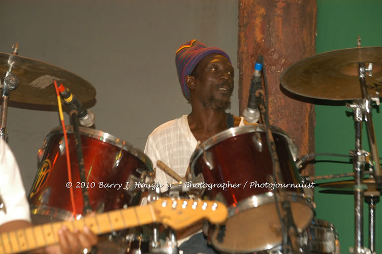 Tanya Stephens - Live In Concert @ Negril Escape Resort and Spa, Backing Band Roots Warrior, plus DJ Gemini, January 26, 2010, One Love Drive, West End, Negril, Westmoreland, Jamaica W.I. - Photographs by Net2Market.com - Barry J. Hough Sr, Photographer/Photojournalist - The Negril Travel Guide - Negril's and Jamaica's Number One Concert Photography Web Site with over 40,000 Jamaican Concert photographs Published -  Negril Travel Guide, Negril Jamaica WI - http://www.negriltravelguide.com - info@negriltravelguide.com...!