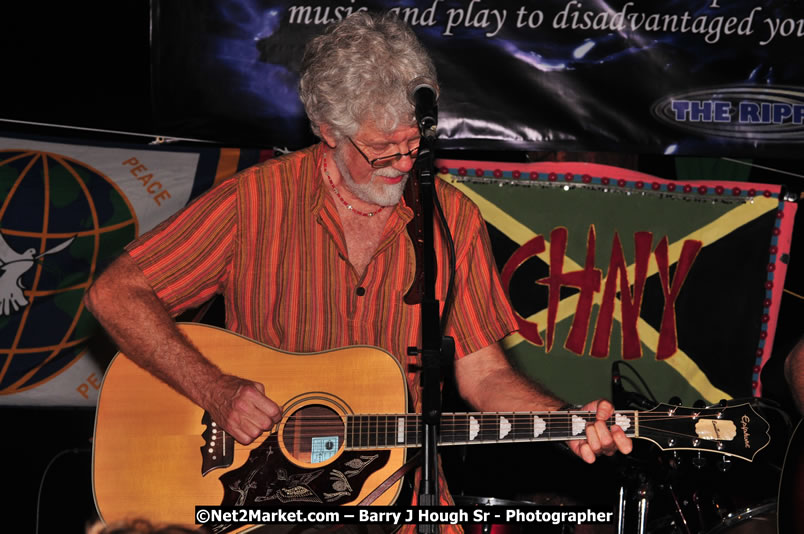 Chinese New Year @ The Sunset Show at Negril Escape - Tuesday, January 27, 2009 - Live Reggae Music at Negril Escape - Tuesday Nights 6:00PM to 10:00 PM - Photographs by Net2Market.com - Barry J. Hough Sr, Photographer/Photojournalist - Negril Travel Guide, Negril Jamaica WI - http://www.negriltravelguide.com - info@negriltravelguide.com...!