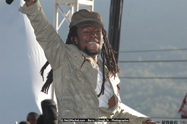 Jah Cure at Tru-Juice Rebel Salute 2008 - The 15th staging of Tru-Juice Rebel Salute, Saturday, January 12, 2008, Port Kaiser Sports Club, St. Elizabeth, Jamaica W.I. - Photographs by Net2Market.com - Barry J. Hough Sr, Photographer - Negril Travel Guide, Negril Jamaica WI - http://www.negriltravelguide.com - info@negriltravelguide.com...!