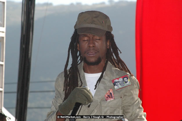 Jah Cure at Tru-Juice Rebel Salute 2008 - The 15th staging of Tru-Juice Rebel Salute, Saturday, January 12, 2008, Port Kaiser Sports Club, St. Elizabeth, Jamaica W.I. - Photographs by Net2Market.com - Barry J. Hough Sr, Photographer - Negril Travel Guide, Negril Jamaica WI - http://www.negriltravelguide.com - info@negriltravelguide.com...!