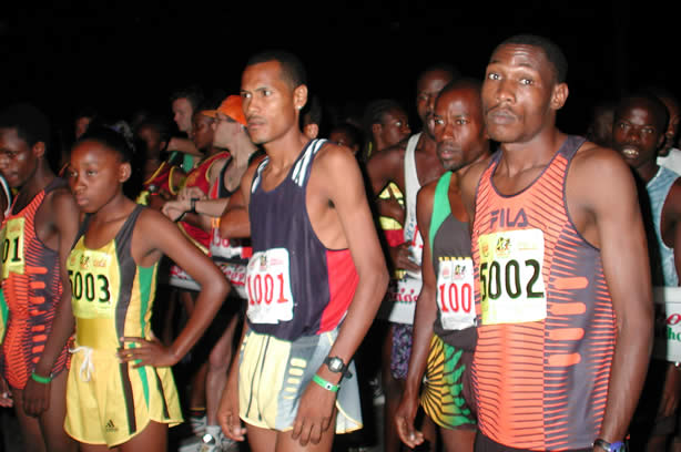 2002 Reggae Marathon & Half Marathon Photographs - Negril Travel Guide, Negril Jamaica WI - http://www.negriltravelguide.com - info@negriltravelguide.com...!