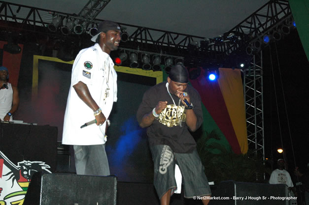 50 Cent & G-Unit - Ignition - The Internation Fire Blazes - Friday, July 21, 2006 - Montego Bay, Jamaica - Negril Travel Guide, Negril Jamaica WI - http://www.negriltravelguide.com - info@negriltravelguide.com...!