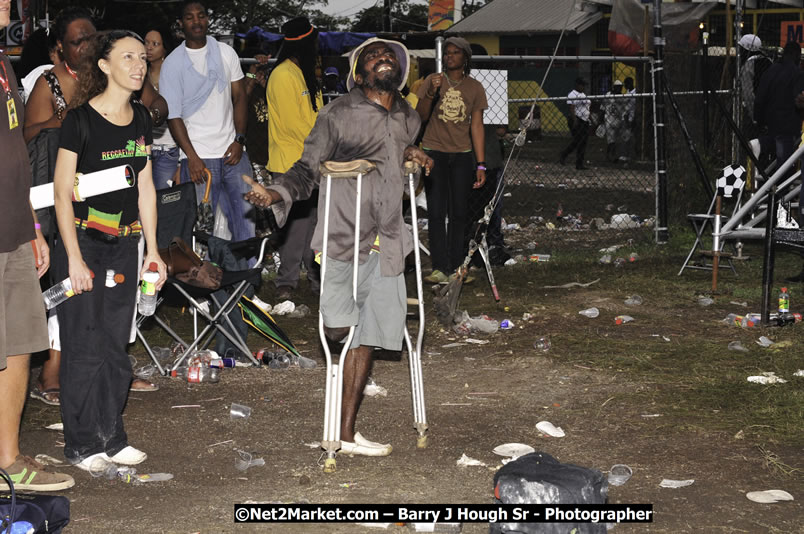 John Holt @ Reggae Sumfest 2008 International Night 2, Catherine Hall, Montego Bay - Saturday, July 19, 2008 - Reggae Sumfest 2008 July 13 - July 19, 2008 - Photographs by Net2Market.com - Barry J. Hough Sr. Photojournalist/Photograper - Photographs taken with a Nikon D300 - Negril Travel Guide, Negril Jamaica WI - http://www.negriltravelguide.com - info@negriltravelguide.com...!