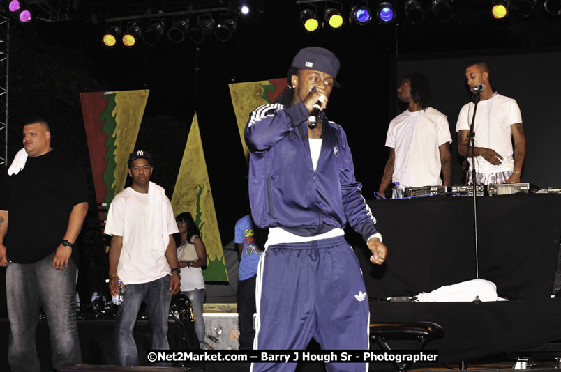 Lil Wayne @ Reggae Sumfest 2008 International Night 2, Catherine Hall, Montego Bay - Saturday, July 19, 2008 - Reggae Sumfest 2008 July 13 - July 19, 2008 - Photographs by Net2Market.com - Barry J. Hough Sr. Photojournalist/Photograper - Photographs taken with a Nikon D300 - Negril Travel Guide, Negril Jamaica WI - http://www.negriltravelguide.com - info@negriltravelguide.com...!