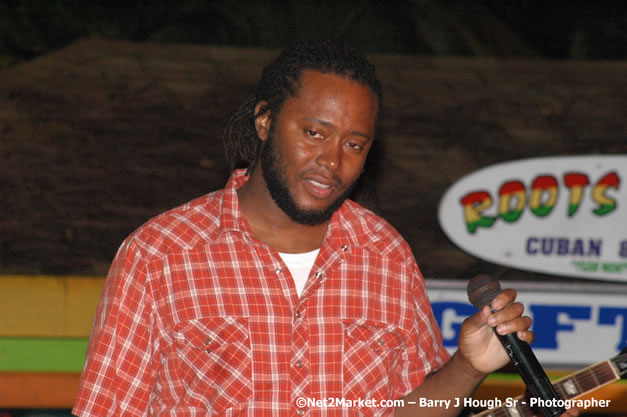 Tarrus Riley, Jimmy Riley, and Dwayne Stephensen - Money Cologne Promotions in association with "British Link Up" presents Summer Jam featuring She's Royal Tarrus Riley & Jimmy Riley - Plus Ras Slick, Sham Dawg, and Whiskey Bagio @ Roots Bamboo, Norman Manley Boulevard, Negril, Jamaica W.I. - Backed up Dean Fraser & The Hurricanne Band - MC Barry G and Rev. BB - July 25, 2007 - Negril Travel Guide.com, Negril Jamaica WI - http://www.negriltravelguide.com - info@negriltravelguide.com...!