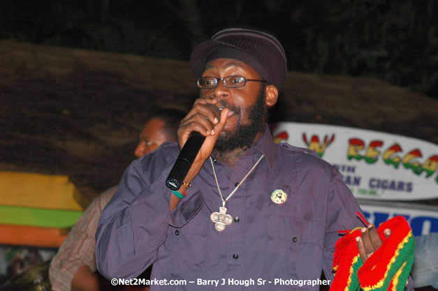 Tarrus Riley, Jimmy Riley, and Dwayne Stephensen - Money Cologne Promotions in association with "British Link Up" presents Summer Jam featuring She's Royal Tarrus Riley & Jimmy Riley - Plus Ras Slick, Sham Dawg, and Whiskey Bagio @ Roots Bamboo, Norman Manley Boulevard, Negril, Jamaica W.I. - Backed up Dean Fraser & The Hurricanne Band - MC Barry G and Rev. BB - July 25, 2007 - Negril Travel Guide.com, Negril Jamaica WI - http://www.negriltravelguide.com - info@negriltravelguide.com...!