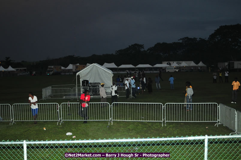 Usain Bolt of Jamaica - The Fastest Man In The World  - Usain Bolt Homecoming Celebrations Concert at the William Knibb High School Play Field, Trelawny - Ice, Ding Dong, Ravers Clavers, D'Angel, Voicemail, RDX and Dancers, Wayne Marshall, Tammi Chynn, Bugle, Nero, Tanya Stephens, Richie Spice, Kip Rich,and Shaggy - Photographs by Net2Market.com - Barry J. Hough Sr. Photojournalist/Photograper - Photographs taken with a Nikon D300 - Negril Travel Guide, Negril Jamaica WI - http://www.negriltravelguide.com - info@negriltravelguide.com...!