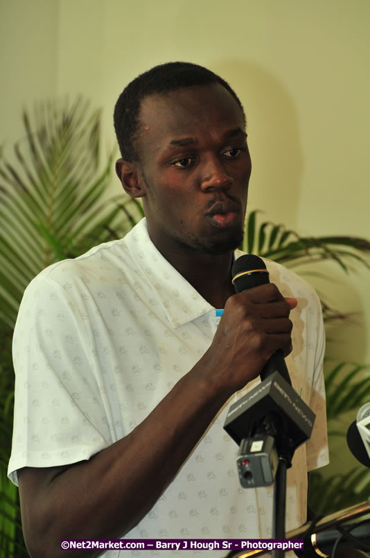 Usain Bolt of Jamaica - The Fastest Man In The World  - Usain Bolt Homecoming Celebrations - Press Conference at the Grand Bahia Principe &amp; Sherwood Content - Waldensia Primary School - Photographs by Net2Market.com - Barry J. Hough Sr. Photojournalist/Photograper - Photographs taken with a Nikon D300 - Negril Travel Guide, Negril Jamaica WI - http://www.negriltravelguide.com - info@negriltravelguide.com...!