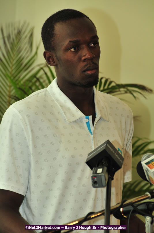 Usain Bolt of Jamaica - The Fastest Man In The World  - Usain Bolt Homecoming Celebrations - Press Conference at the Grand Bahia Principe &amp; Sherwood Content - Waldensia Primary School - Photographs by Net2Market.com - Barry J. Hough Sr. Photojournalist/Photograper - Photographs taken with a Nikon D300 - Negril Travel Guide, Negril Jamaica WI - http://www.negriltravelguide.com - info@negriltravelguide.com...!