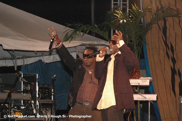 Little Hero @ Western Consciousness 2007 - Presented by King of Kings Productons - Saturday, April 28, 2007 - Llandilo Cultural Centre, Savanna-La-Mar, Westmoreland, Jamaica W.I. - Negril Travel Guide, Negril Jamaica WI - http://www.negriltravelguide.com - info@negriltravelguide.com...!