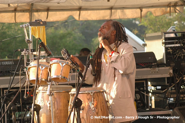 Luciano @ Western Consciousness 2007 - Presented by King of Kings Productons - Saturday, April 28, 2007 - Llandilo Cultural Centre, Savanna-La-Mar, Westmoreland, Jamaica W.I. - Negril Travel Guide, Negril Jamaica WI - http://www.negriltravelguide.com - info@negriltravelguide.com...!