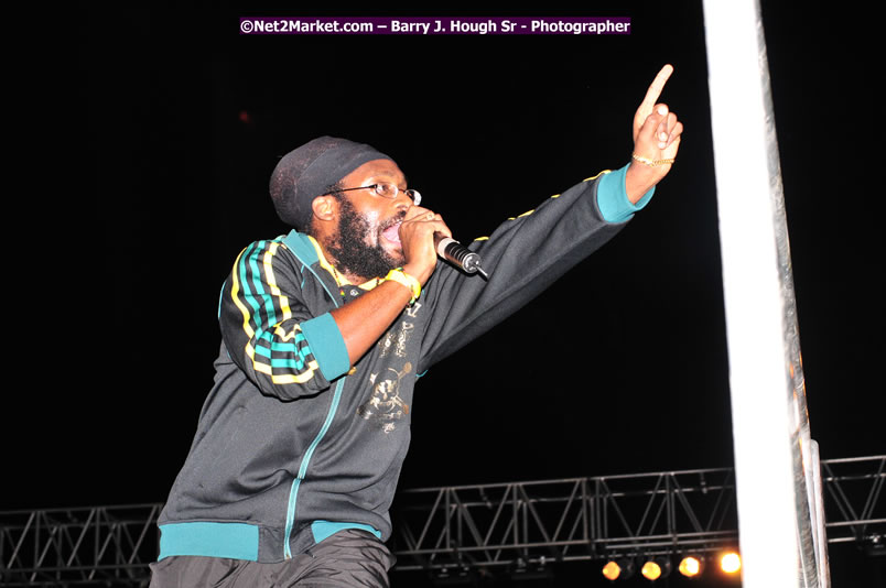 Jamaica's Athletes Celebration - Western Olympics Sports Gala & Trelawny Homecoming - Wednesday, October 8, 2008 - Photographs by Net2Market.com - Barry J. Hough Sr. Photojournalist/Photograper - Photographs taken with a Nikon D300 - Negril Travel Guide, Negril Jamaica WI - http://www.negriltravelguide.com - info@negriltravelguide.com...!