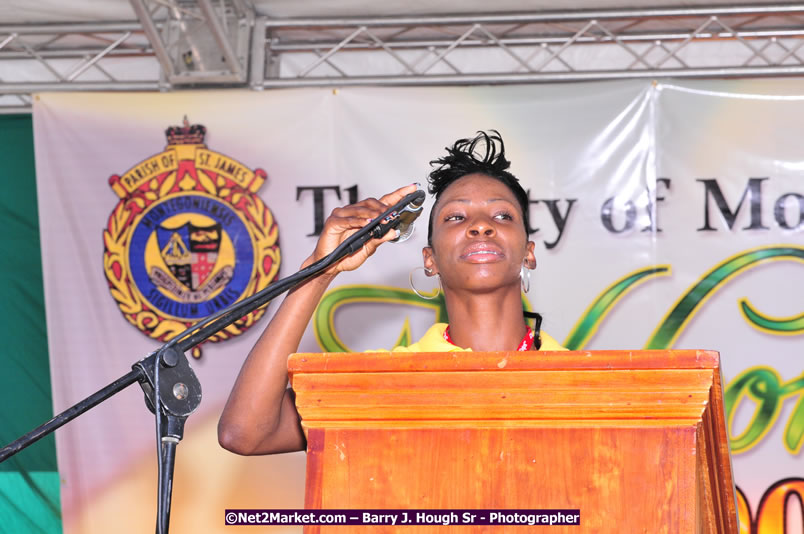 The City of Montego Bay Welcomes Our 2008 Olympians - Western Motorcade - Civic Ceremony - A Salute To Our Beijing Heros - Sam Sharpe Square, Montego Bay, Jamaica - Tuesday, October 7, 2008 - Photographs by Net2Market.com - Barry J. Hough Sr. Photojournalist/Photograper - Photographs taken with a Nikon D300 - Negril Travel Guide, Negril Jamaica WI - http://www.negriltravelguide.com - info@negriltravelguide.com...!